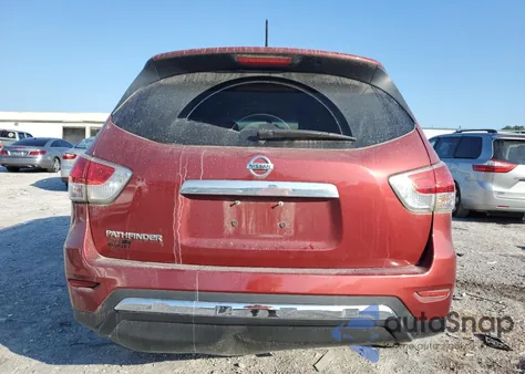 2016 Nissan Pathfinder S from USA, damaged, VIN 5N1AR2MN7GC611028
